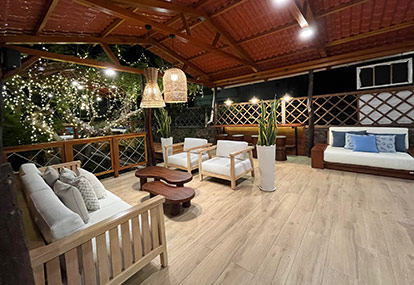 Sala de espera de la Agencia de viajes Grupo Galápagos.