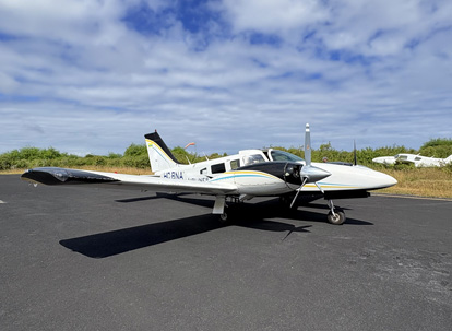 Avioneta para vuelos interislas en Galápagos.